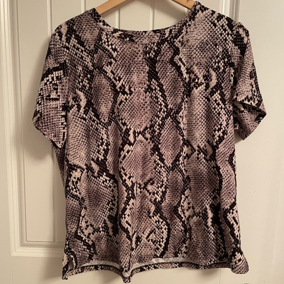Snake print blouse - Picture 1 of 6